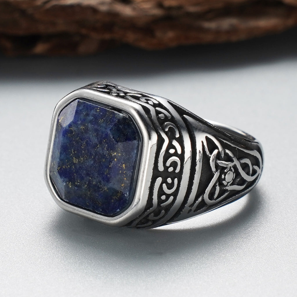 Men's stainless steel ring - detail view